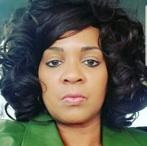 Meet your Posher, Catherine